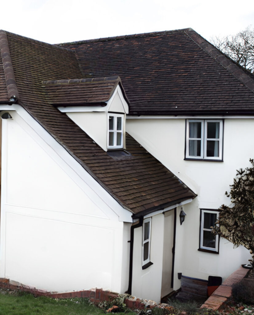 Catslide roof type