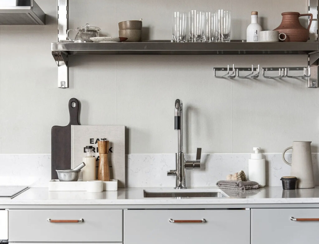 Kitchen shelves 